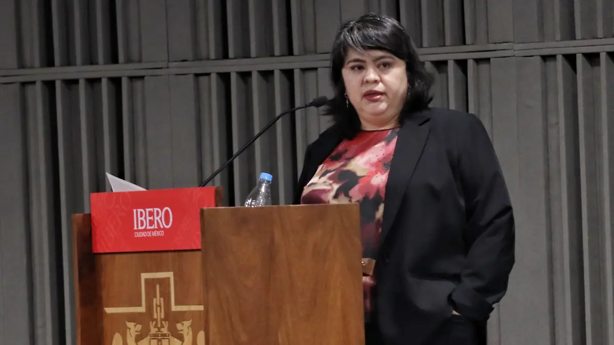 Académica e investigadora de la Universidad Iberoamericana en el Foro Alianza de Medios MX